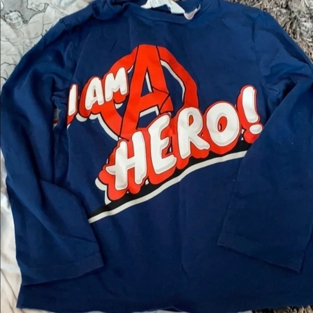 H&M long sleeve t shirt bundle 2-4 years Marvel.